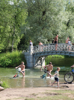 Ванночка в парке