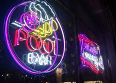 Pool & Bar